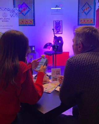 Víno s kulturním nádechem. Včera jsme byli v Hradci v krásném Casa Pessoa na setkání s portugalskými milovníky vína a...